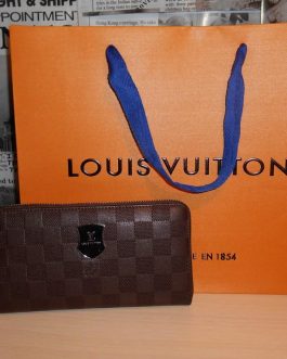 Кошелек-саше Louis Vuitton, кожа, Франция