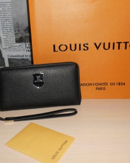 Кошелек-саше Louis Vuitton, кожа, Франция