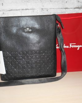 Salvatore Ferragamo men's messenger bag , skin, Italy