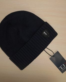 Trussardi Men's warm winter hat, Italy