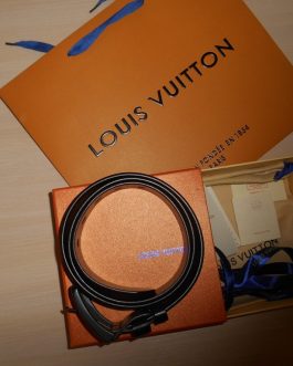 Louis Vuitton brand belt, natural leather, France