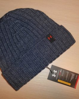 Under Armor Men's warm winter hat, Italy