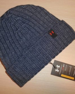 Under Armor Men's warm winter hat, Italy