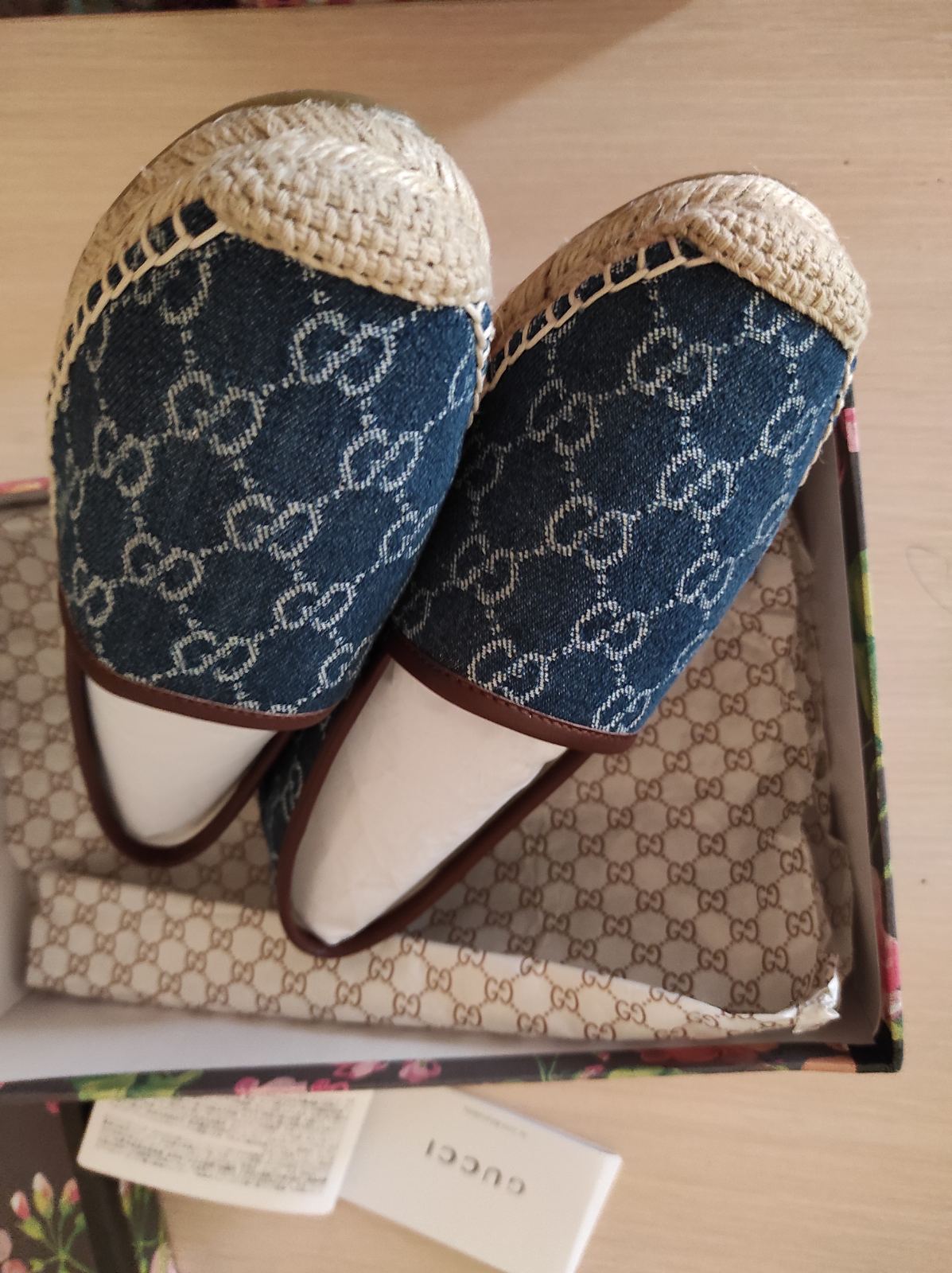 Swordfish, macasins Gucci women's shoes from stock - DONINI