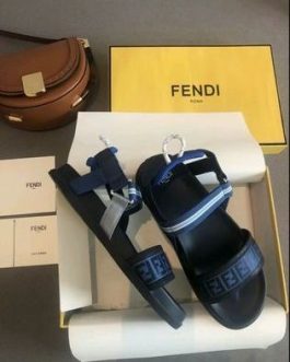 Buty, sandaly damskie Fendi w pudełku, Włochy od reki