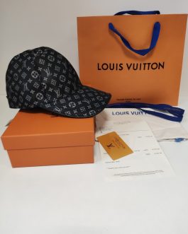 LOUIS VUITTON Men's Women's Baseball Cap, France