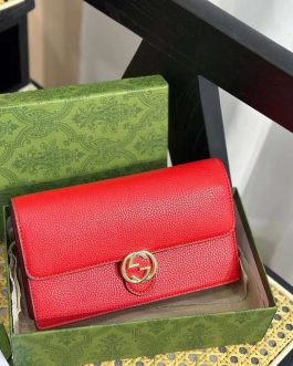 Элегантная женская сумочка от Gucci