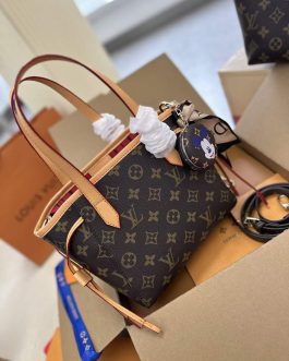 Elegant Louis Vuitton women's handbag