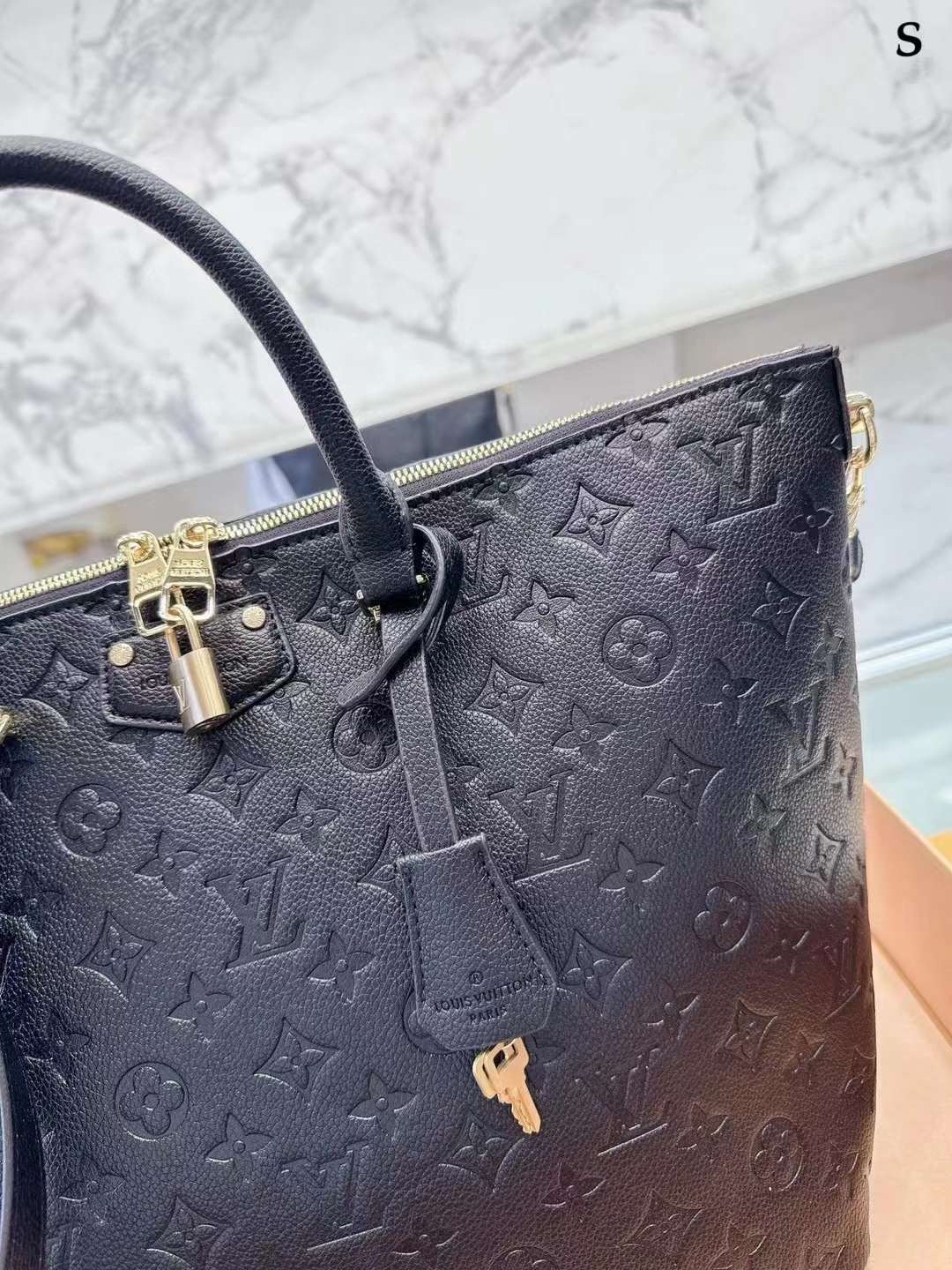 Louis Vuitton Torebka damska torba , skóra - DONINI