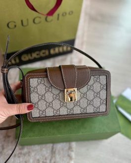 Elegant Gucci GG women's handbag