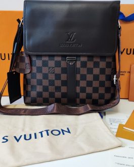 LOUIS VUITTON мужская сумка через плечо, кожа, Франция