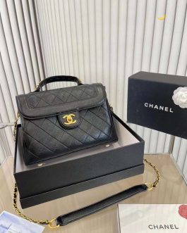 Chanel elegant women's handbag