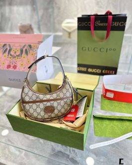 Элегантная женская сумка Gucci GG