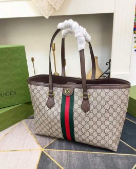 Elegant Gucci GG women's handbag