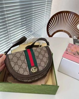 Elegant Gucci GG women's handbag