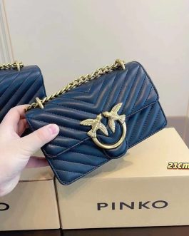 Elegant women's handbag Pinko from hand