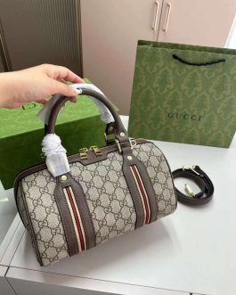 Elegant women's handbag from Gucci