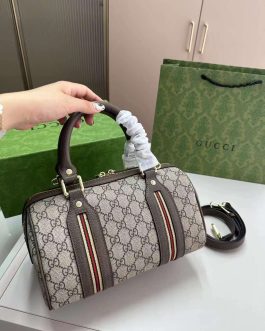 Elegant women's handbag from Gucci