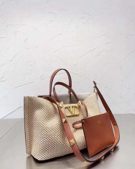 Torebka damska elegancka Valentino od reki