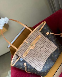 Elegant Louis Vuitton women's handbag