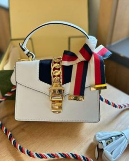 Elegant women's handbag from Gucci