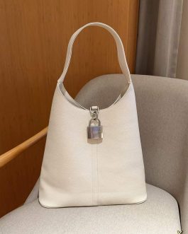 Elegant women's handbag from Balenciaga