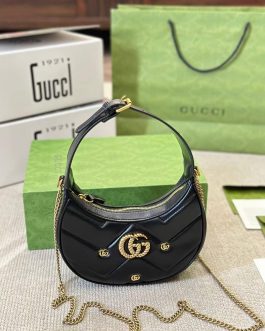 Elegant women's handbag from Gucci