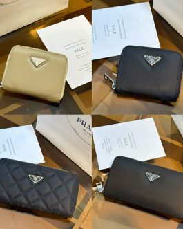 Prada WALLET, skin