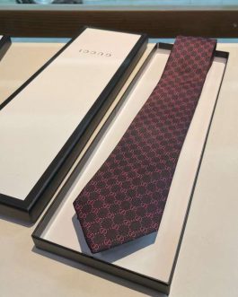 Gucci tie, silk