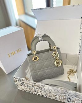 Torebka damska elegancka Dior