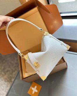 Elegant Louis Vuitton women's handbag