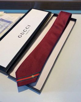 Gucci silk tie