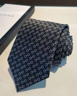 Gucci silk tie