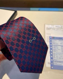 Gucci silk tie