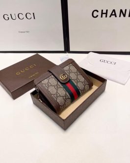 Gucci leather wallet