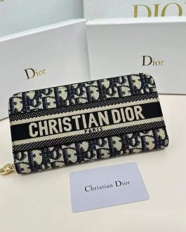 Dior WALLET, skin