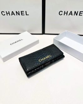 CHANEL PORTFOLIO, skin