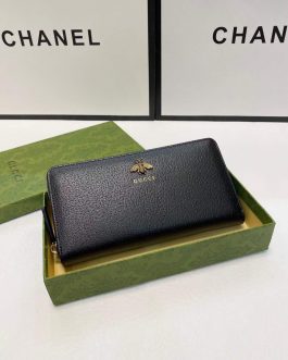 Gucci leather wallet