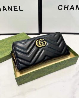 Gucci leather wallet