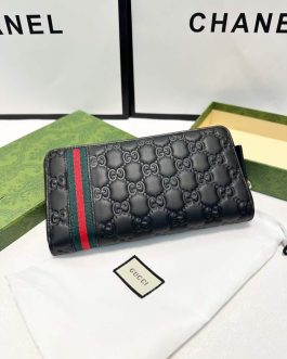 Gucci leather wallet