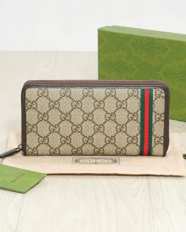 Gucci leather wallet