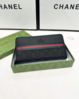 Gucci leather wallet