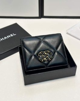 Chanel leather wallet