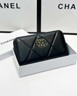 Chanel leather wallet