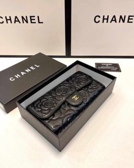 Chanel leather wallet