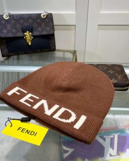 Fendi damska ciepła czapka