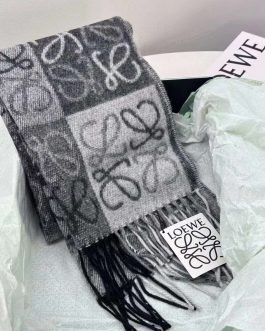 Loewe men's and women's scarf