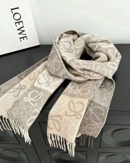 Loewe men's and women's scarf