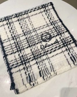 Chanel men's and women's scarf