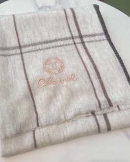 Burberry men's and women's scarf